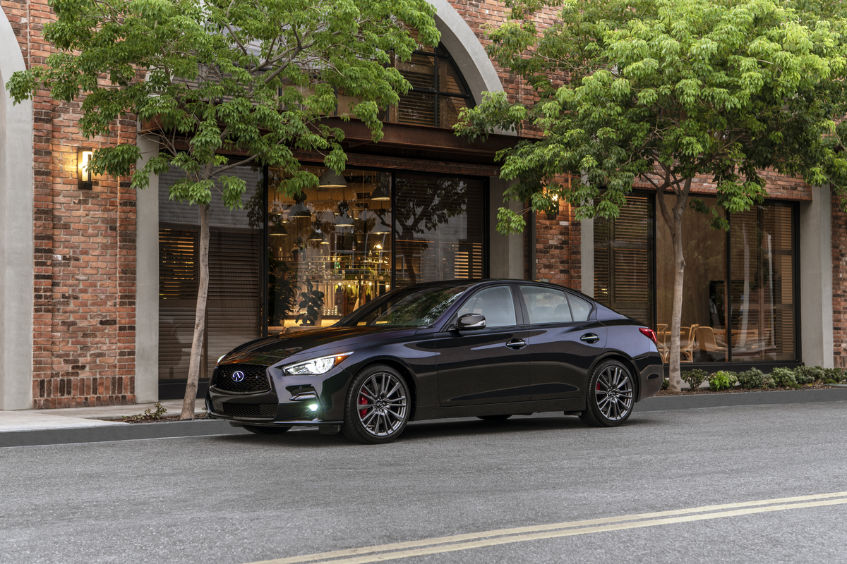 Q50 side view parked downtown