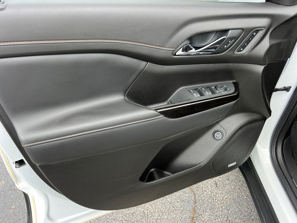2021 GMC Acadia AT4