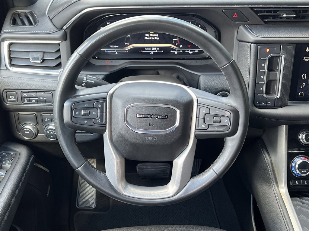 2023 GMC Yukon Denali