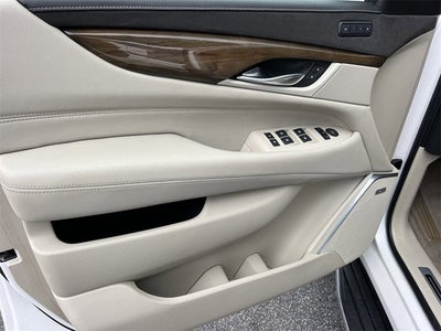 2020 Cadillac Escalade Luxury