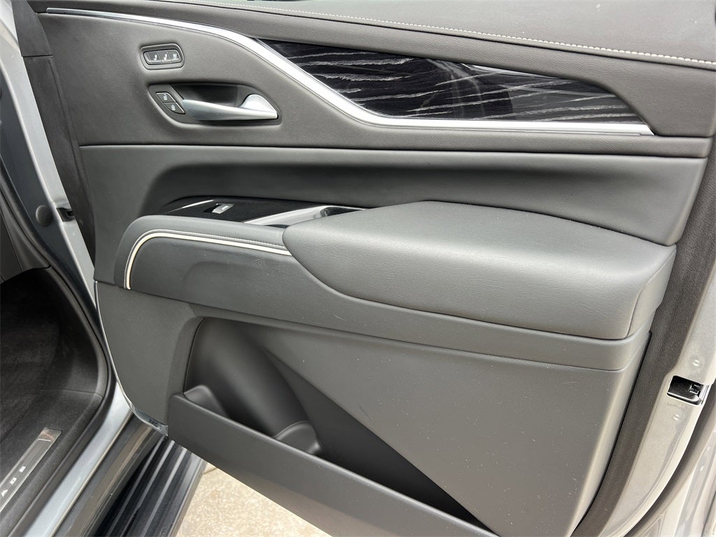 2023 Cadillac Escalade Sport