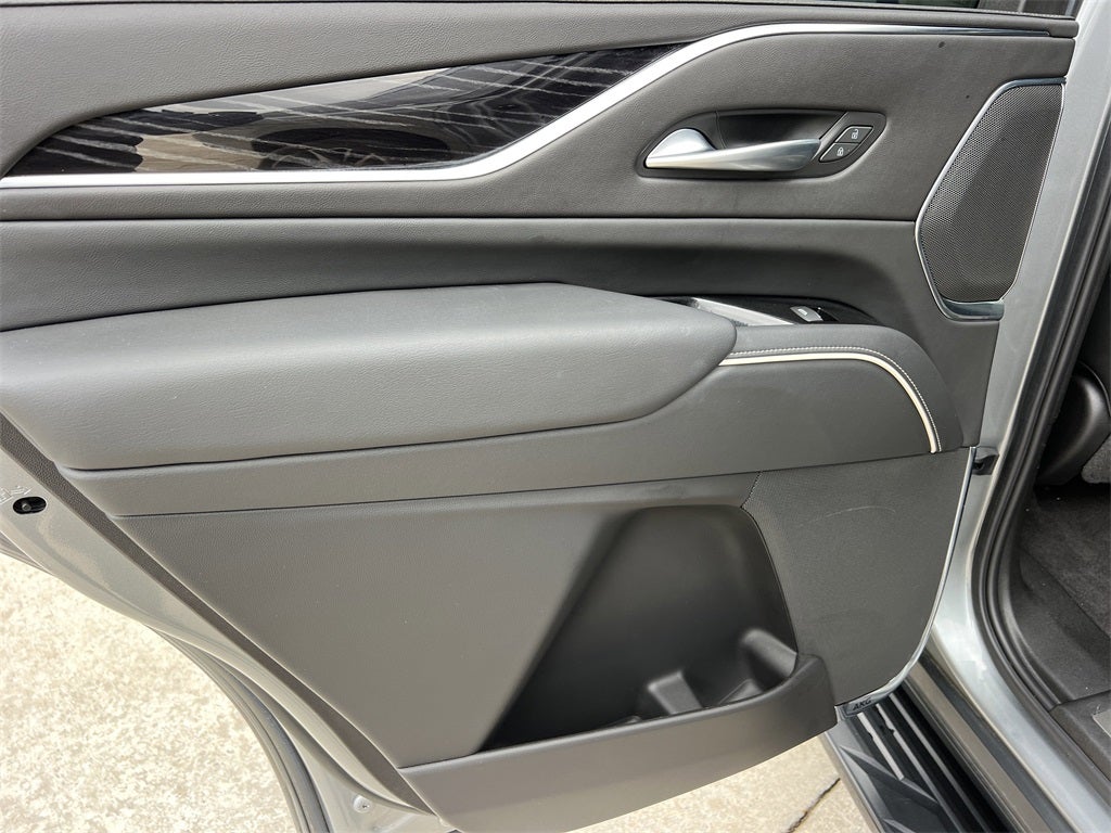 2023 Cadillac Escalade Sport