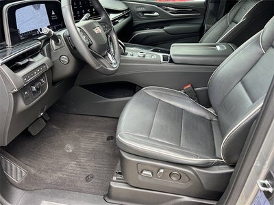 2023 Cadillac Escalade Sport