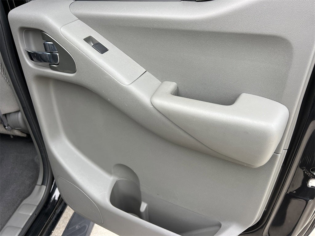 2020 Nissan Frontier SV