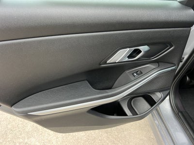 2023 BMW 3 Series 330i xDrive