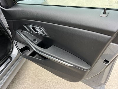 2023 BMW 3 Series 330i xDrive