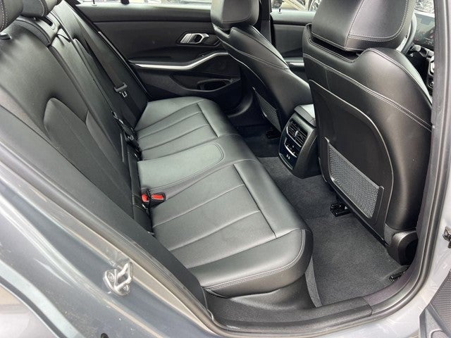 2023 BMW 3 Series 330i xDrive