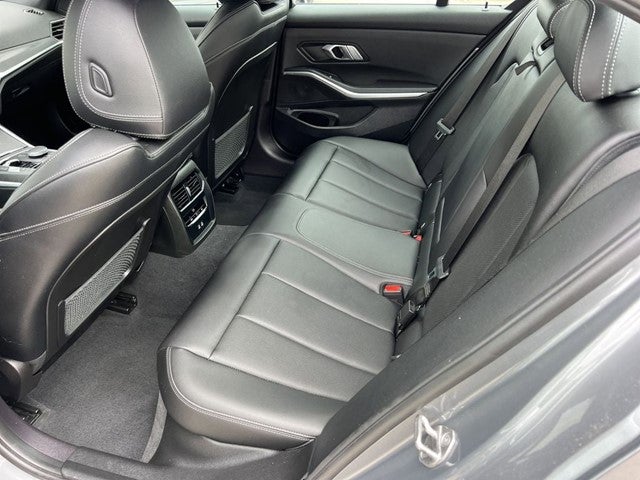 2023 BMW 3 Series 330i xDrive