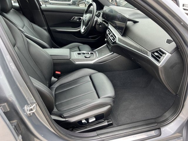 2023 BMW 3 Series 330i xDrive