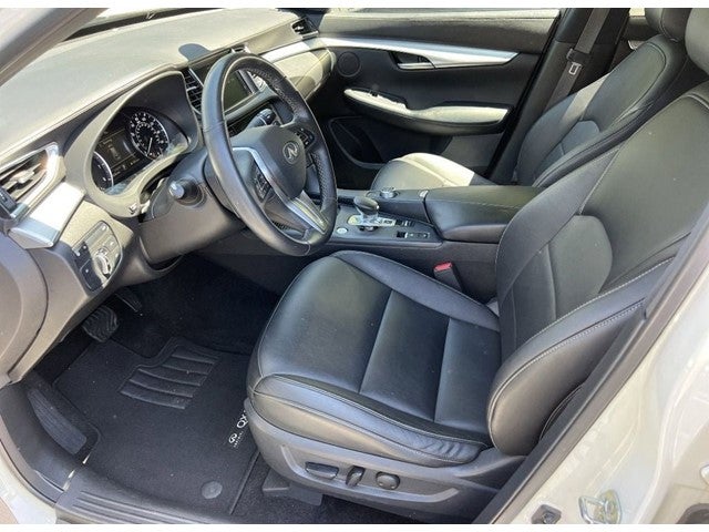 2021 INFINITI QX50 LUXE