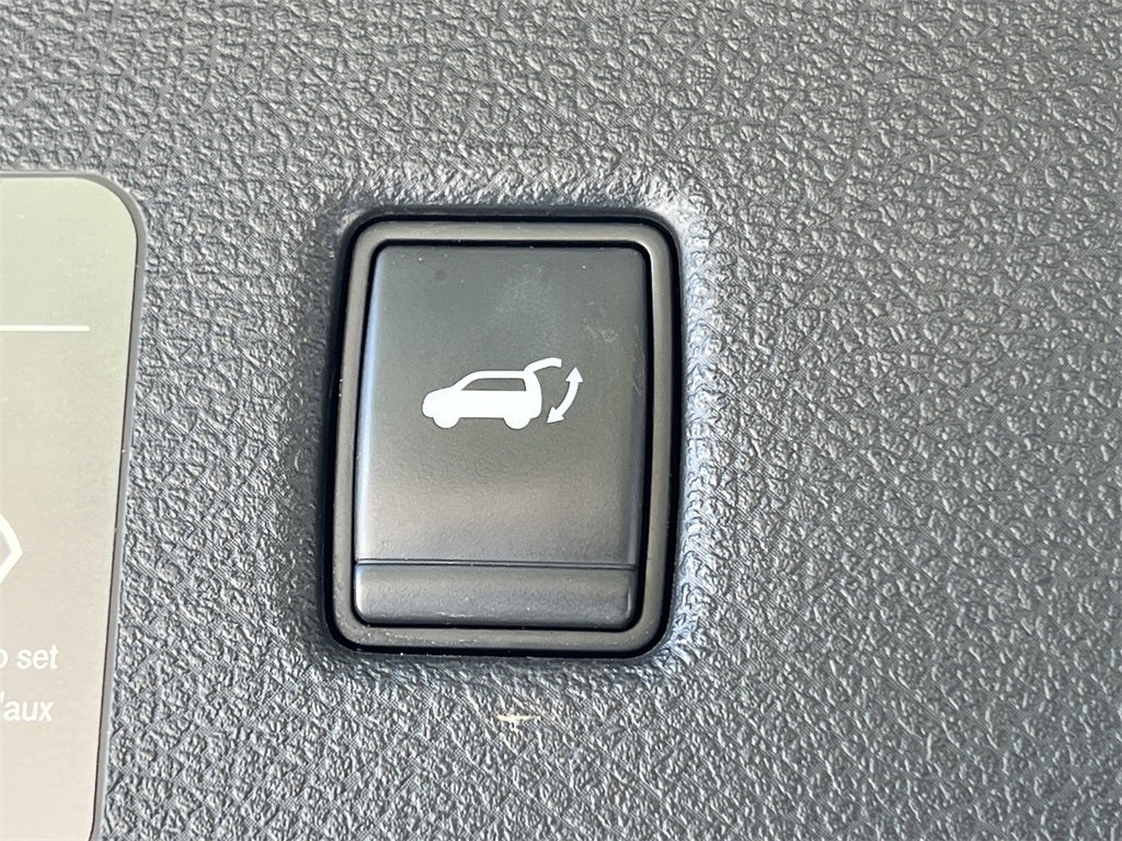 2022 INFINITI QX50 LUXE FWD