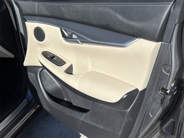 2022 INFINITI QX50 LUXE FWD