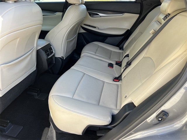 2022 INFINITI QX50 LUXE FWD