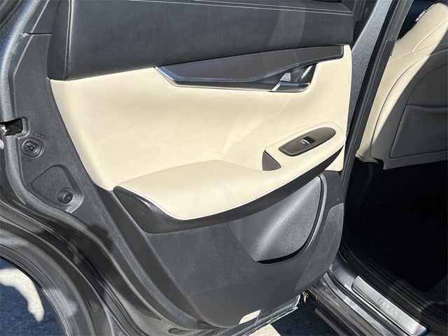 2022 INFINITI QX50 LUXE FWD