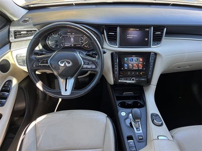 2022 INFINITI QX50 LUXE FWD