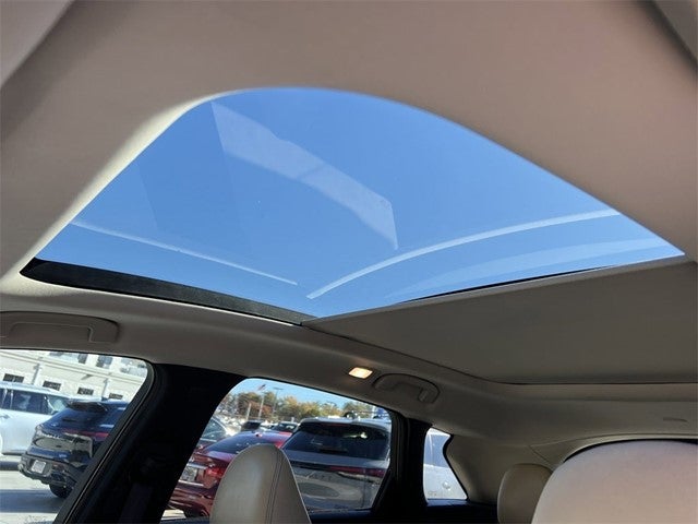 2022 INFINITI QX50 LUXE FWD