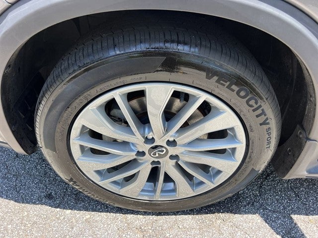 2023 INFINITI QX50 LUXE FWD