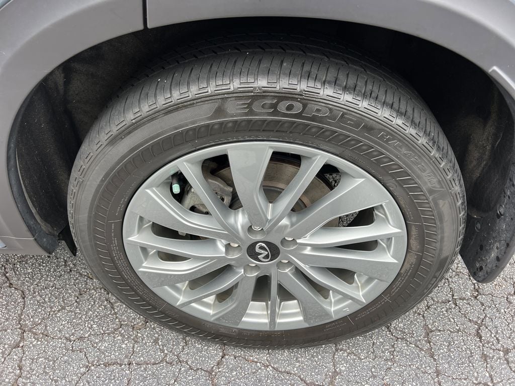 2023 INFINITI QX50 LUXE AWD