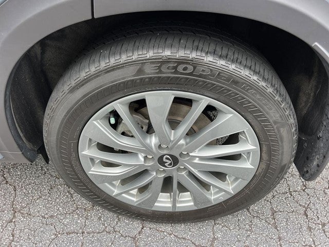 2023 INFINITI QX50 LUXE AWD