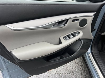2023 INFINITI QX50 LUXE AWD