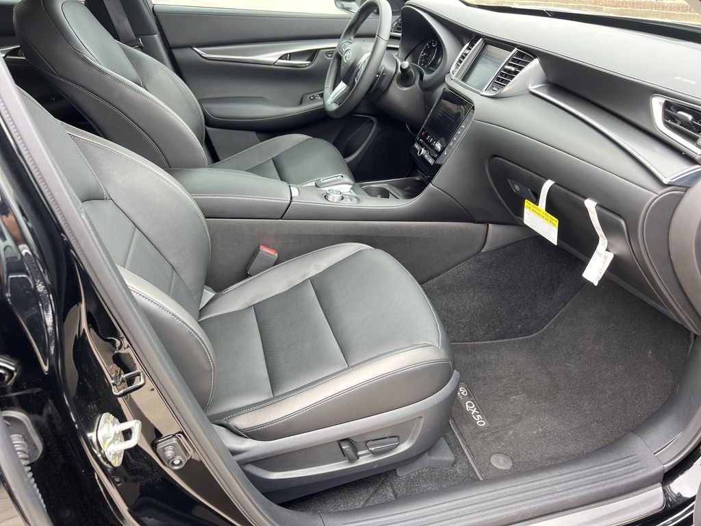 2025 INFINITI QX50 LUXE AWD