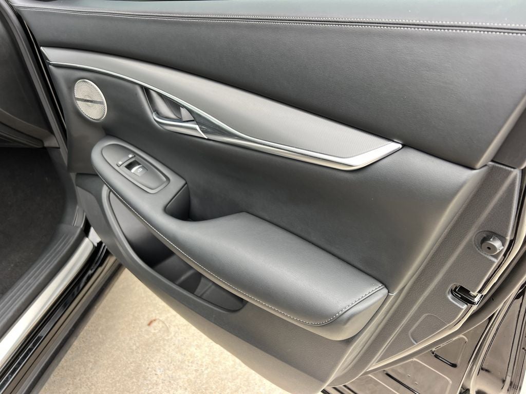 2025 INFINITI QX50 LUXE AWD