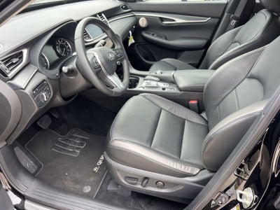 2025 INFINITI QX50 LUXE AWD