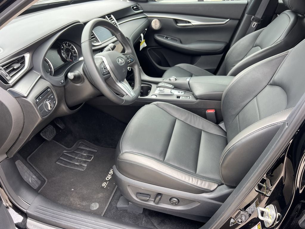 2025 INFINITI QX50 LUXE AWD