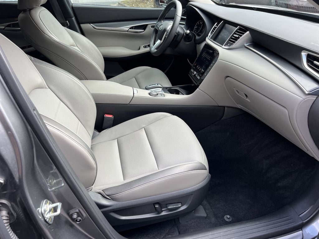 2025 INFINITI QX50 LUXE AWD