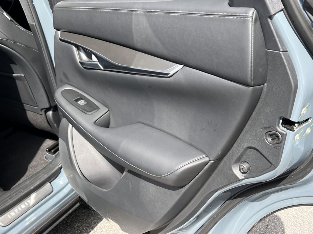 2025 INFINITI QX50 LUXE AWD