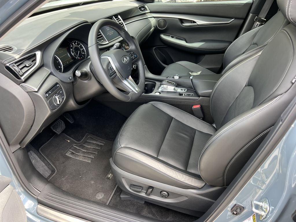 2025 INFINITI QX50 LUXE AWD