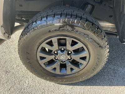 2020 Toyota Tacoma SR5 V6