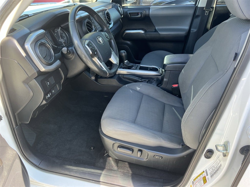 2020 Toyota Tacoma SR5 V6