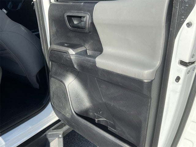 2020 Toyota Tacoma SR5 V6