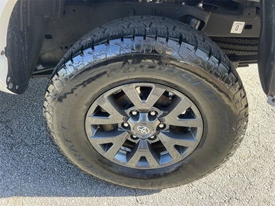 2020 Toyota Tacoma SR5 V6