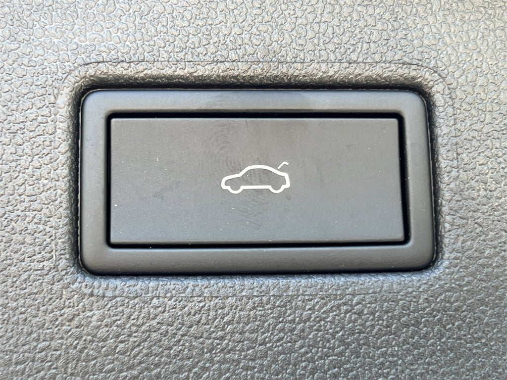 2024 Volkswagen Tiguan 2.0T SEL R-Line