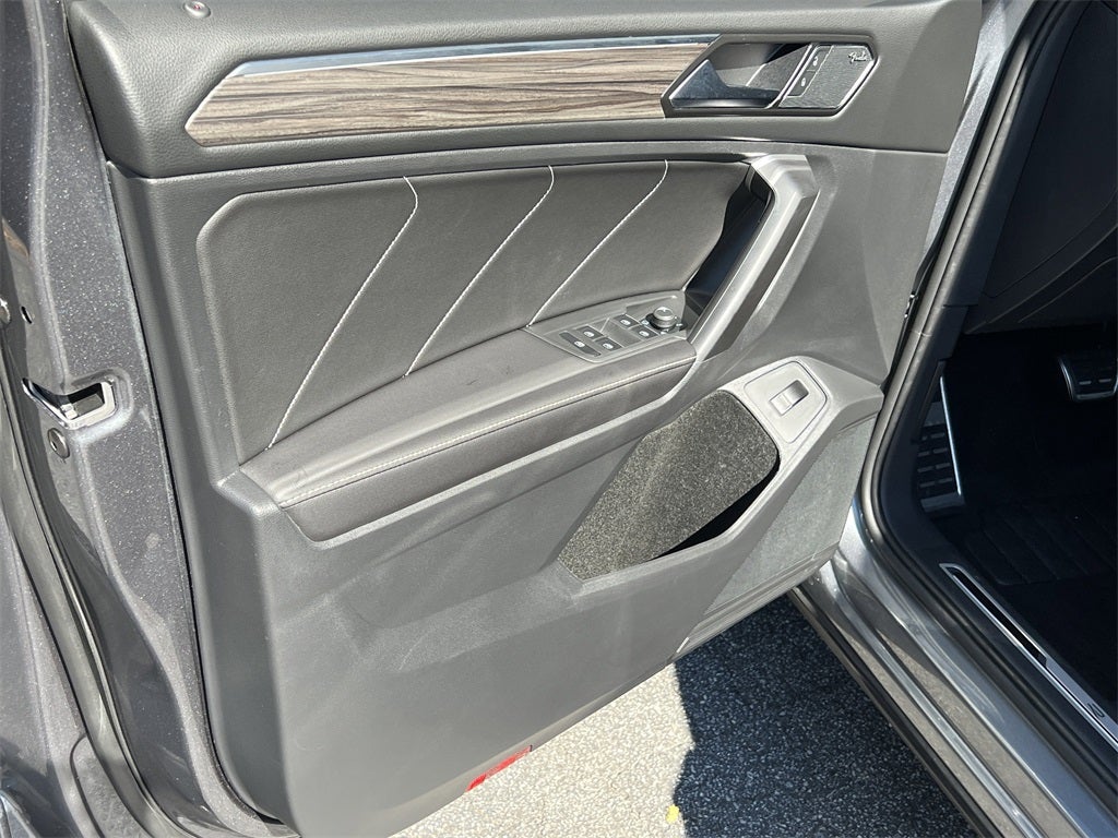 2024 Volkswagen Tiguan 2.0T SEL R-Line