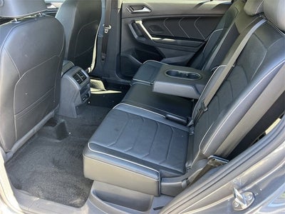 2024 Volkswagen Tiguan 2.0T SEL R-Line