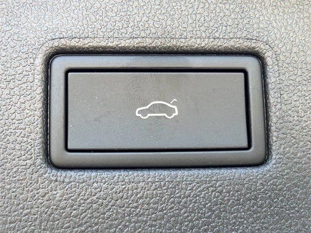 2024 Volkswagen Tiguan 2.0T SEL R-Line