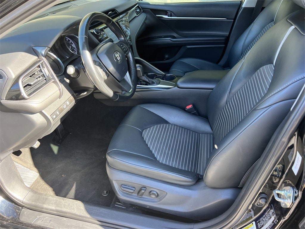 2019 Toyota Camry SE