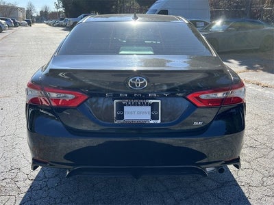 2019 Toyota Camry SE