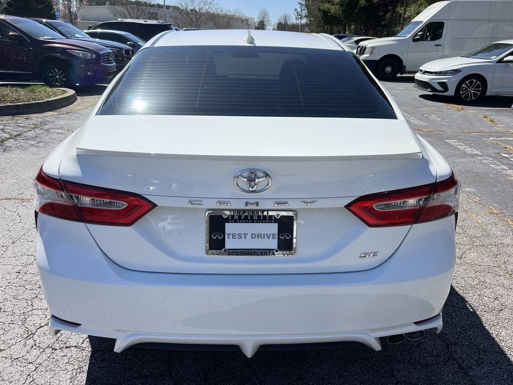 2020 Toyota Camry SE