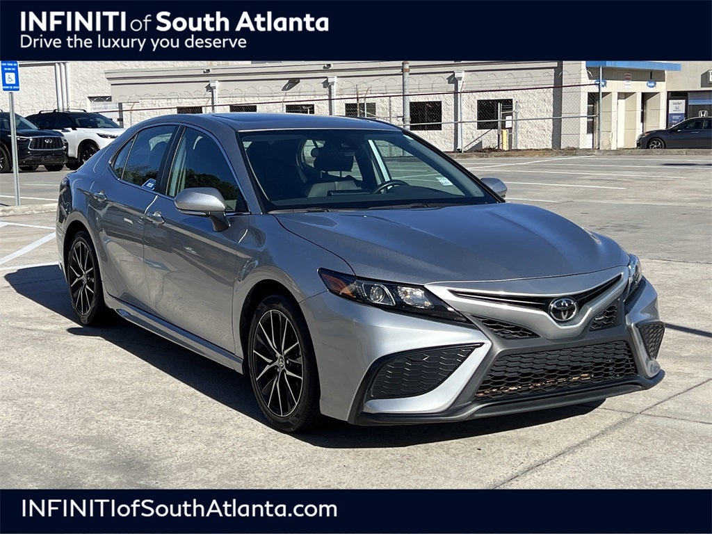 2024 Toyota Camry SE