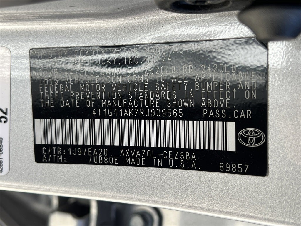 2024 Toyota Camry SE