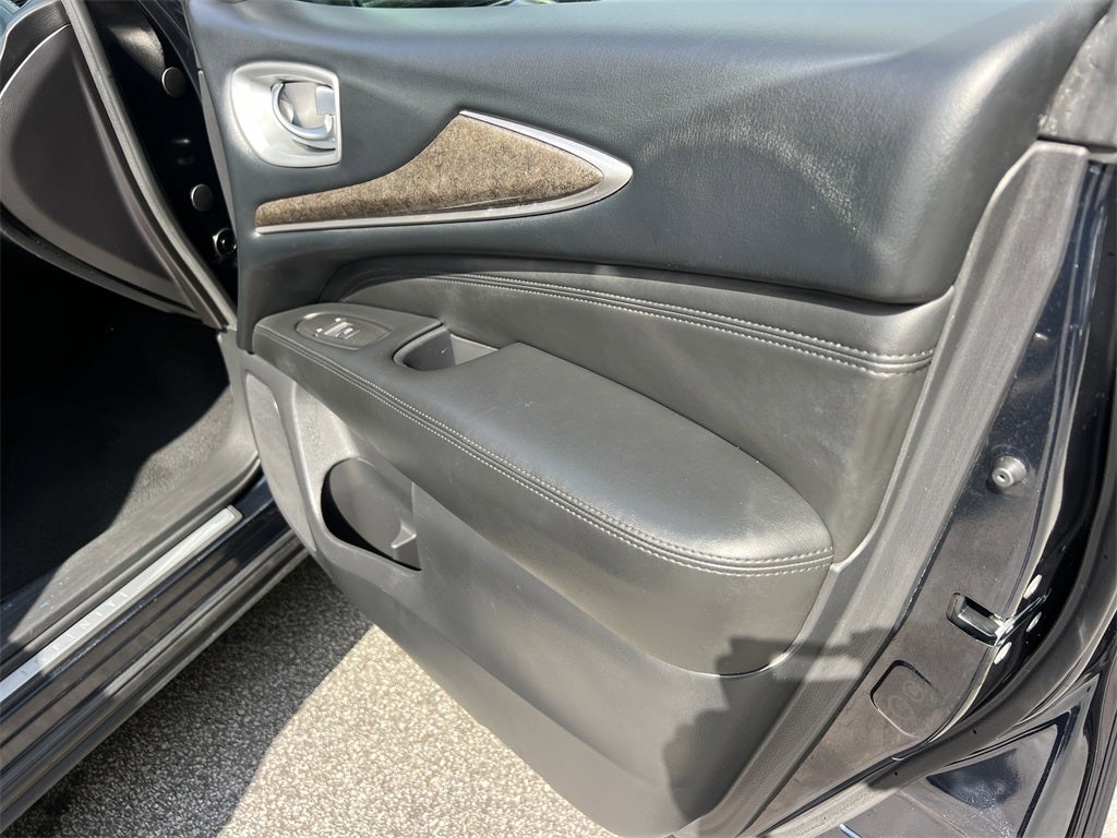 2015 INFINITI QX60 Base