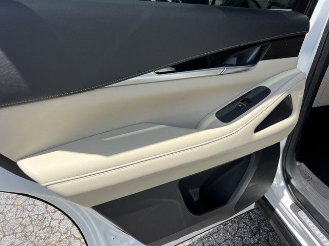 2025 INFINITI QX60 Pure FWD