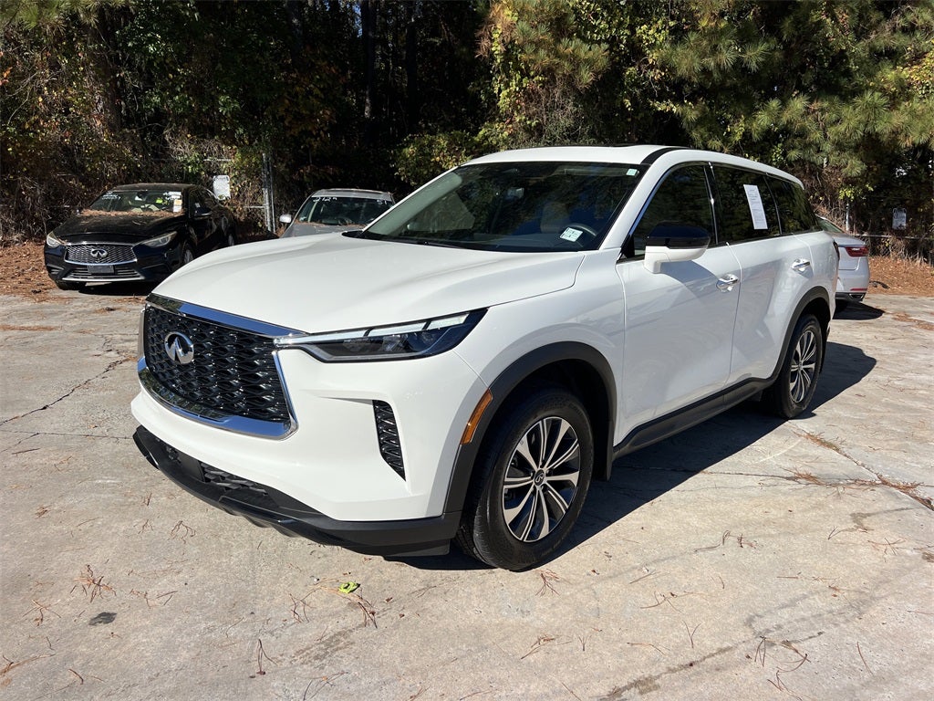 2025 INFINITI QX60 PURE
