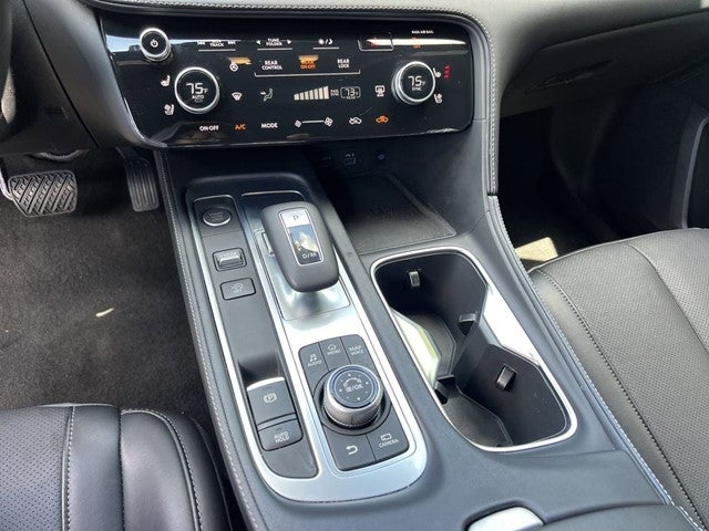 2025 INFINITI QX60 Luxe FWD