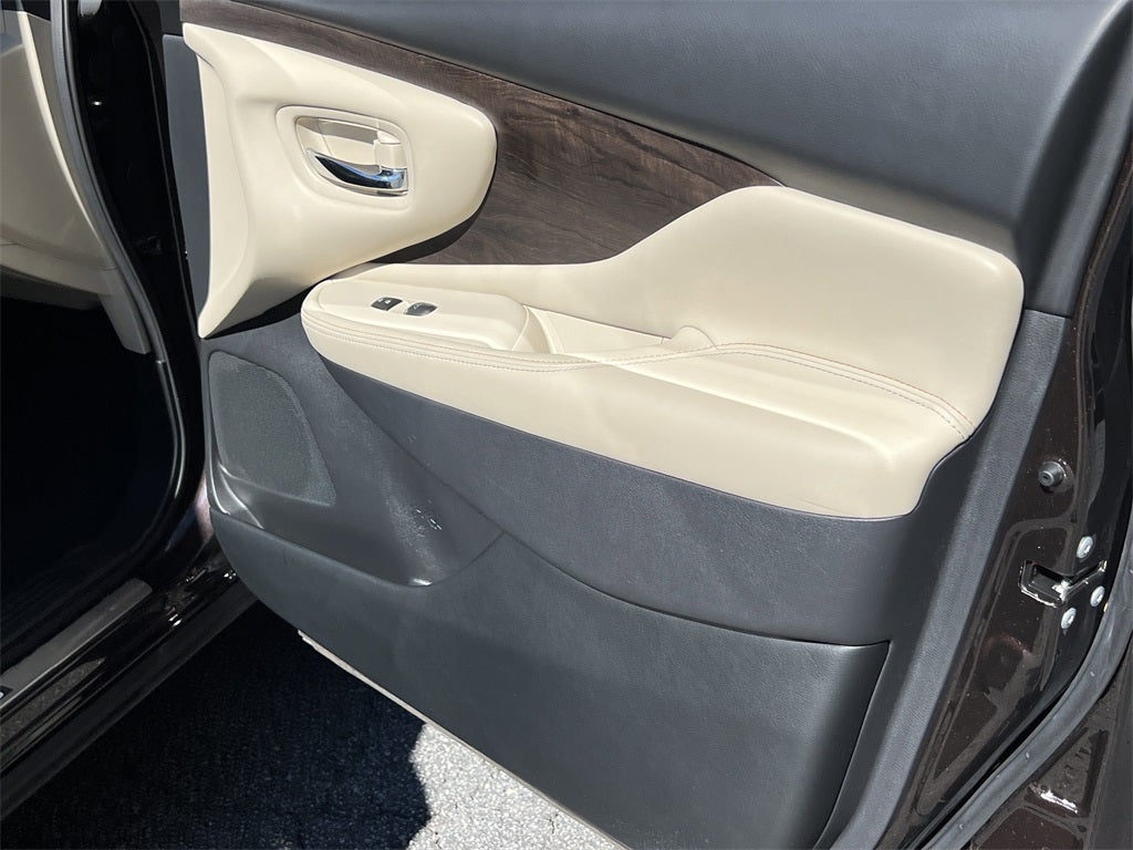 2022 Nissan Murano Platinum