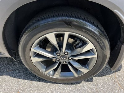 2023 INFINITI QX60 LUXE AWD